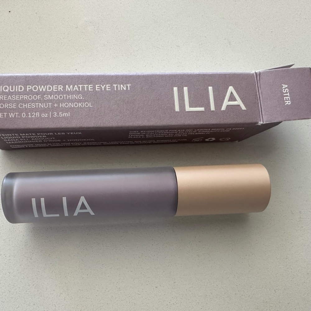 NEW ILIA Liquid Powder Eyeshadow